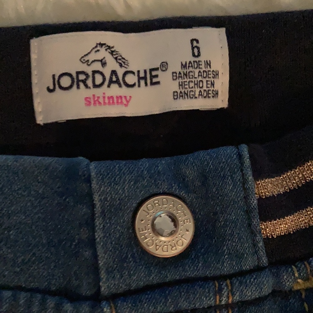 Jordache Girls Jeans - Picture 3 of 6